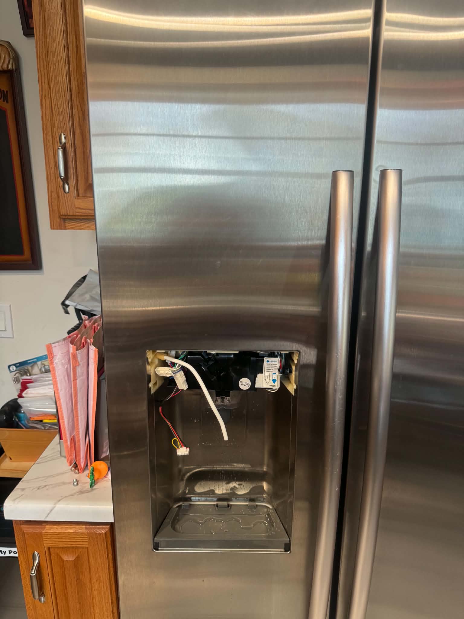 Appliance repair work photograph