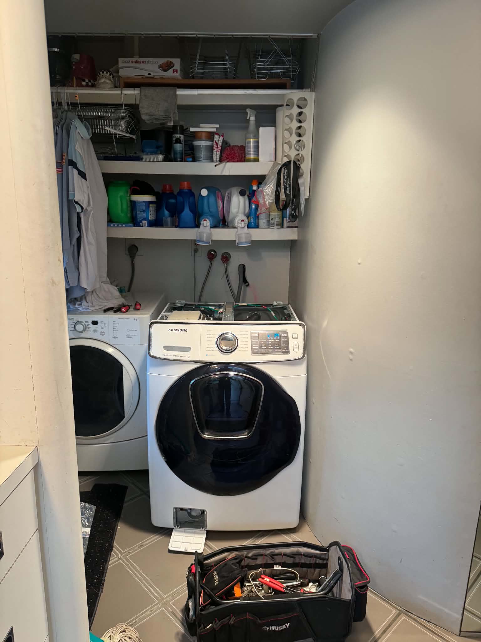 Appliance repair work photograph